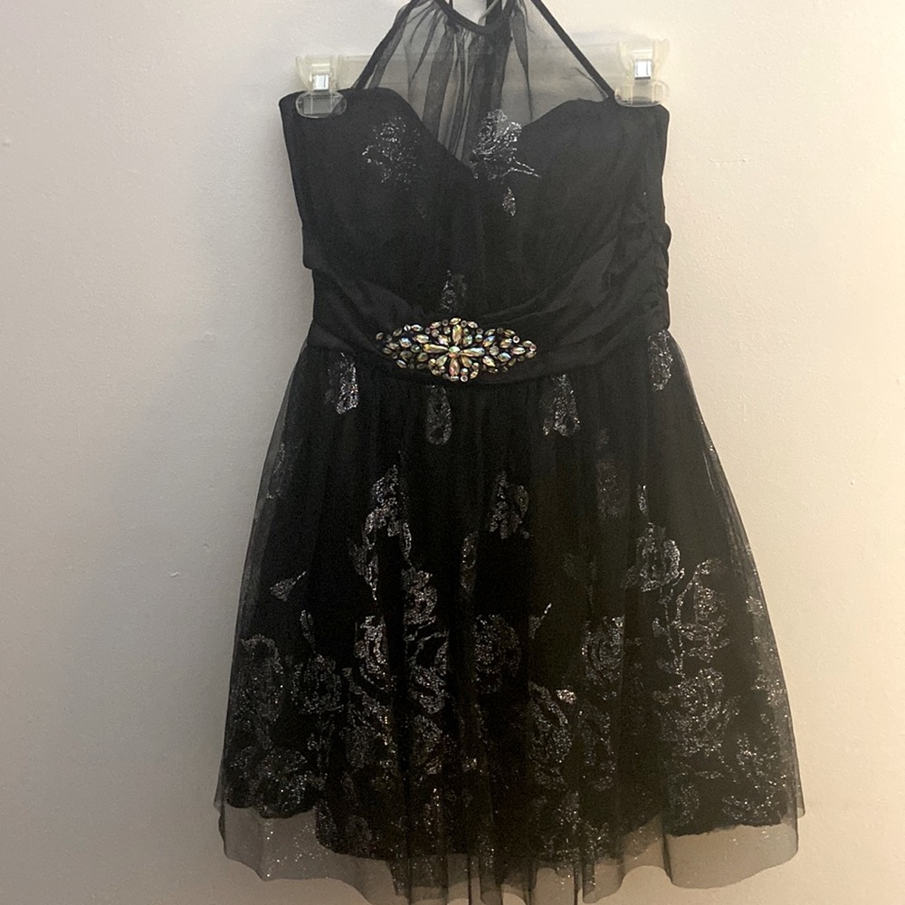 Prom or party dress size 11/12 halter style in front, open back in great shape.